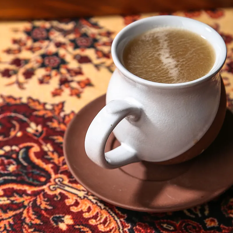 Custom Coffee Cup Set in Arabic5