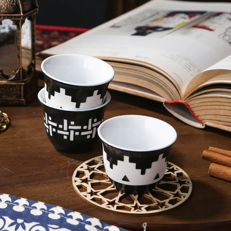 Custom Coffee Cup in Arabic1