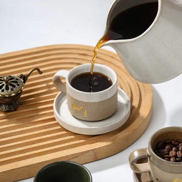 Conjunto personalizado de chávena de café e pires em barro do Médio Oriente5