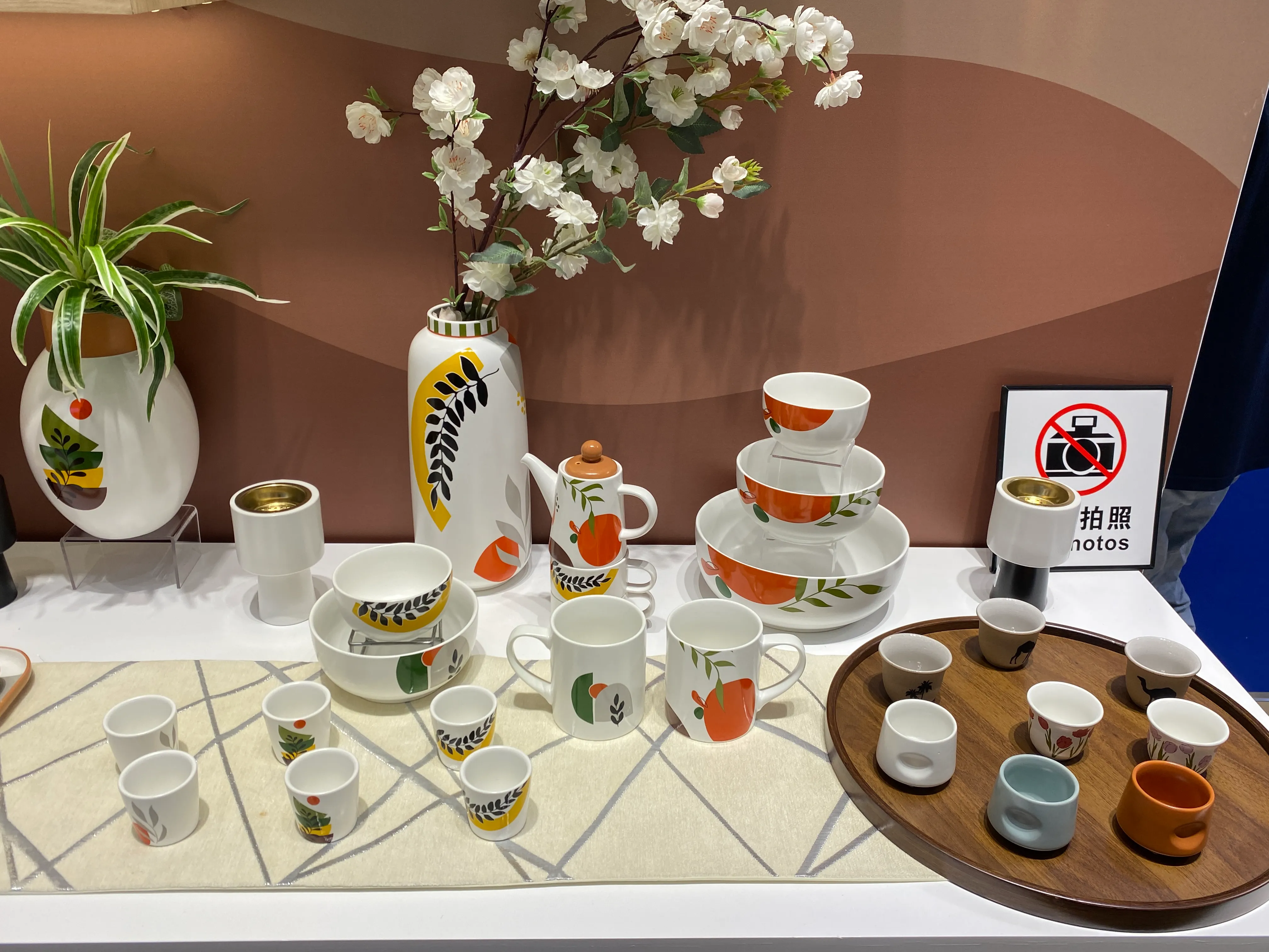 Discover Qingfa Ceramics at the 139th Canton Fair7