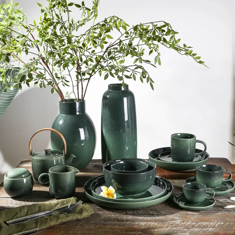 The Hidden Science of Restaurant Dinnerware