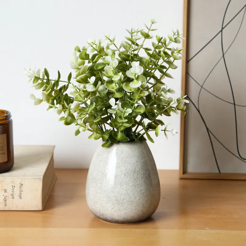 Ceramic Vase Materials Explained- Stoneware vs Porcelain vs Regular Ceramic
