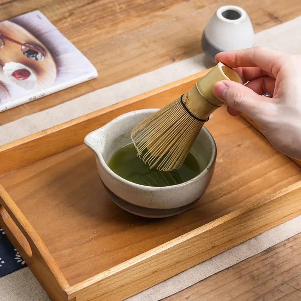カスタム抹茶碗セット、竹製泡立て器付き3