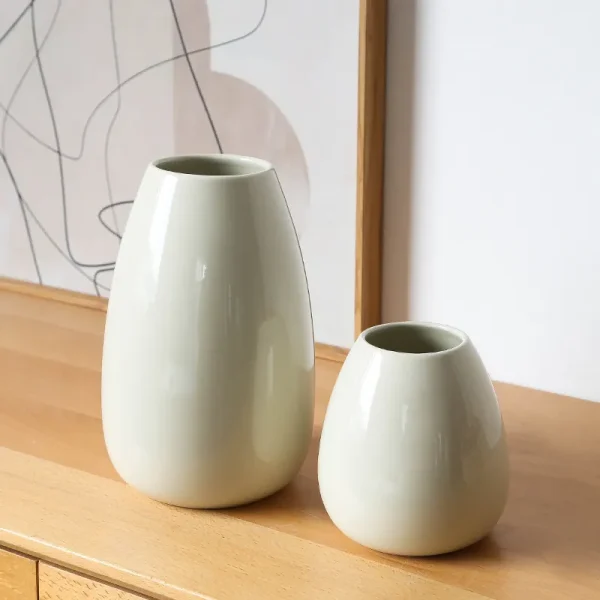 Custom Milky White Flower Vase4