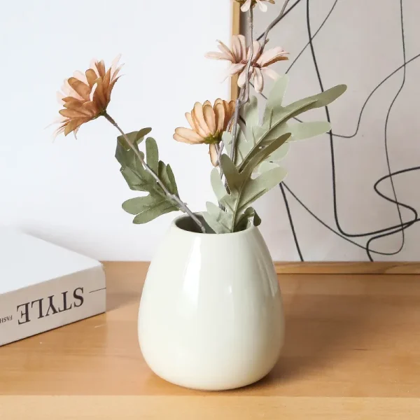 Custom Milky White Flower Vase5