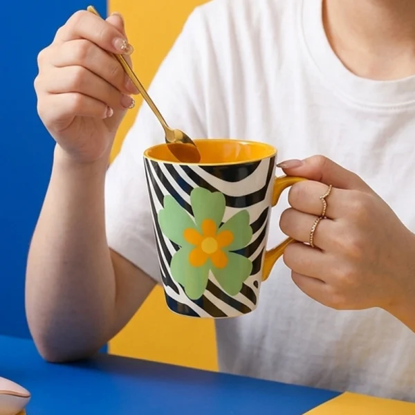 Custom Cute Ceramic Mugs (2)