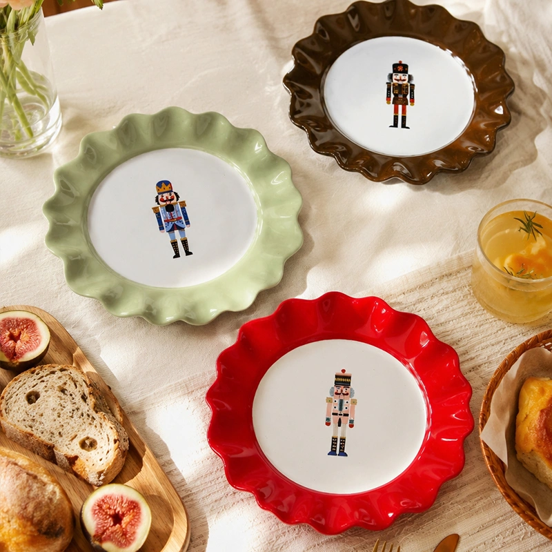 Wholesale Scalloped Plates (5)